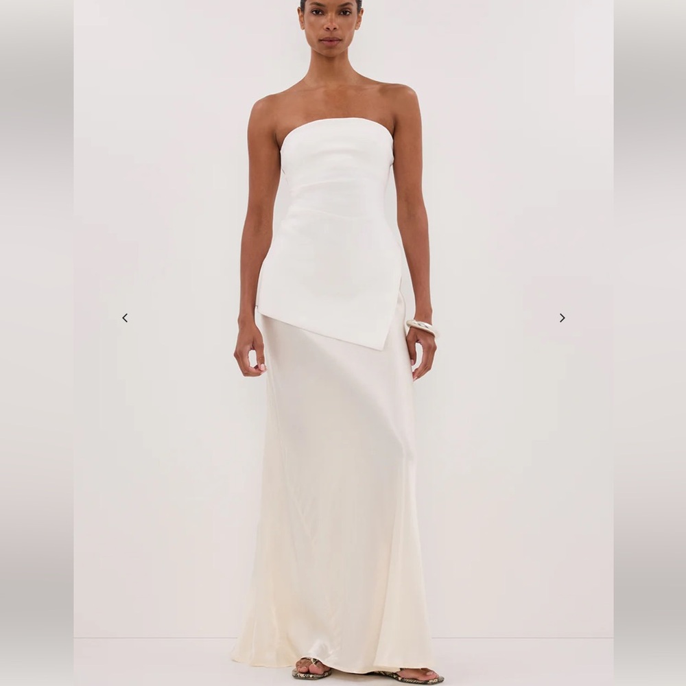 DISSH Strapless Ivory Cream Floor-Length Gown